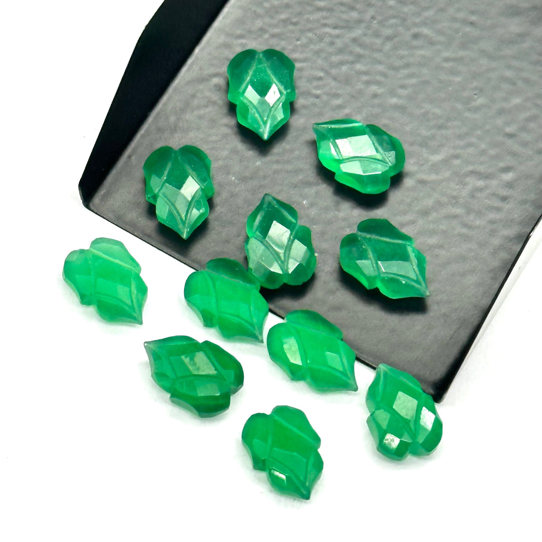 Natural Green Onyx Leaf Shape Carving Gemstone Beads, 9X13 MM Leaf Shape Loose Briolette's Beads, Green Leaves For Jewelry, Wholesale Beads
