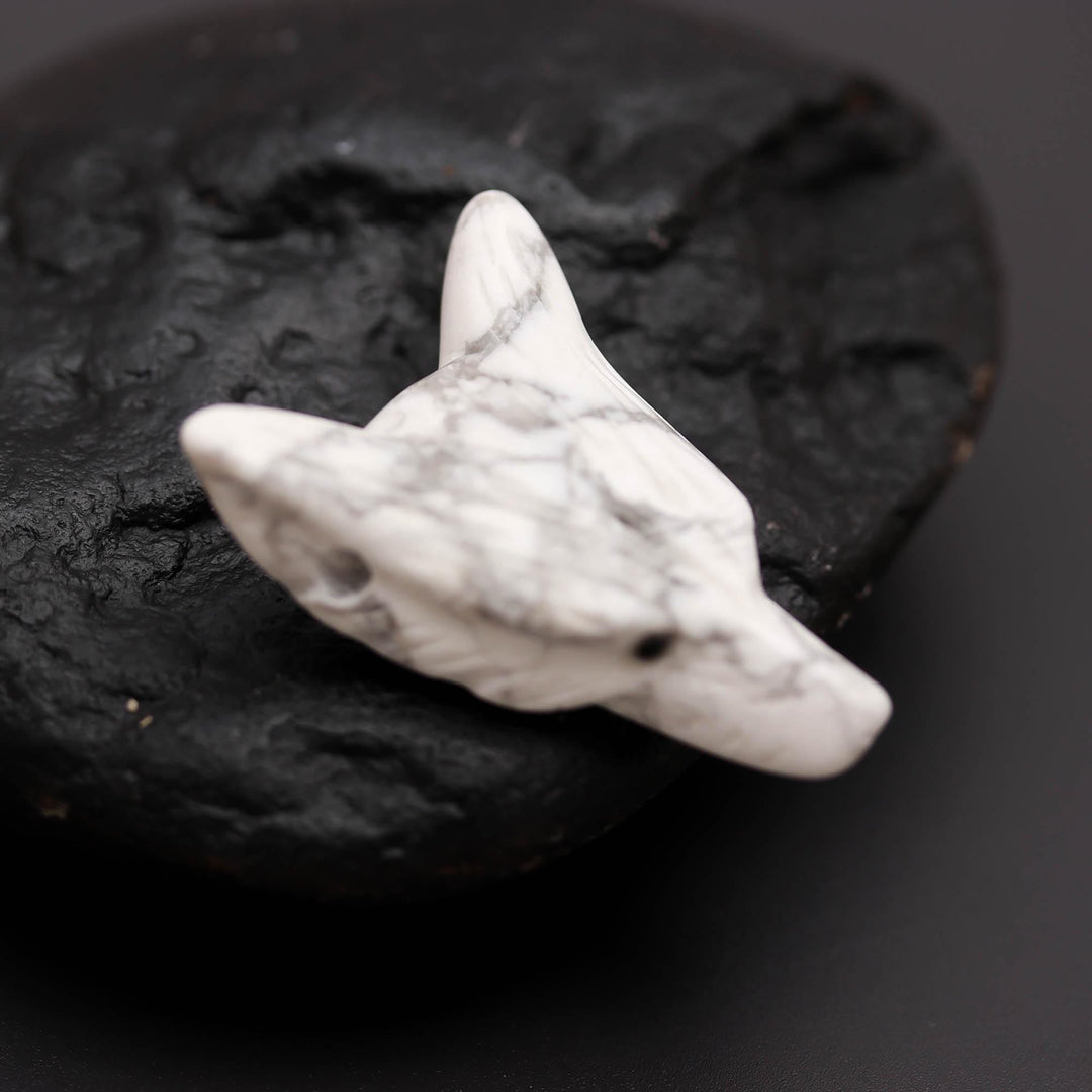 White Howlite Turquoise Fox Head, Reiki Healing Crystal Gifts, Jewelry Making Gemstones Side Drill from Ear, Head Carved Beads
