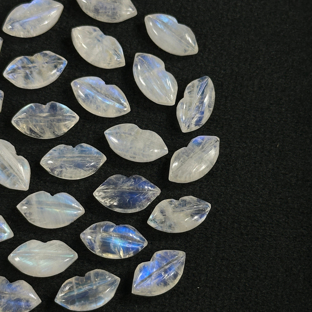 Shinning Rainbow Moonstone Carved Lips Shape Beads, Blue Flashy Lips Shape Gemstone Beads, Lips Briolette's 14X8 mm, Lips Shape Charm Beads