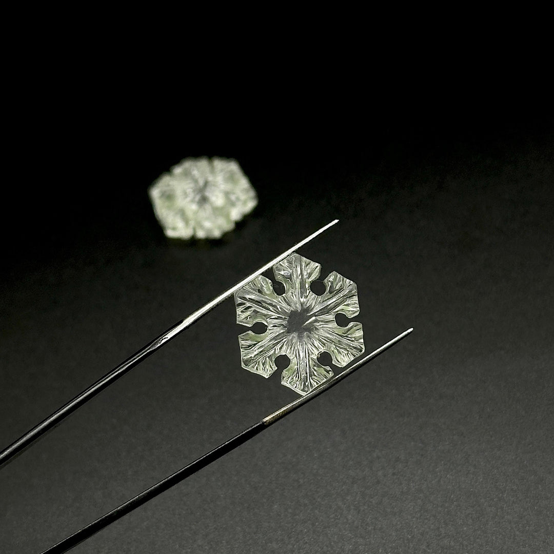 1 pc Natural Crystal Quartz Snowflake Shape Gemstone, 18 MM Handmade Snowflake Carvings, Hand Carved Gemstone For Jewelry, Ice Flakes Gems