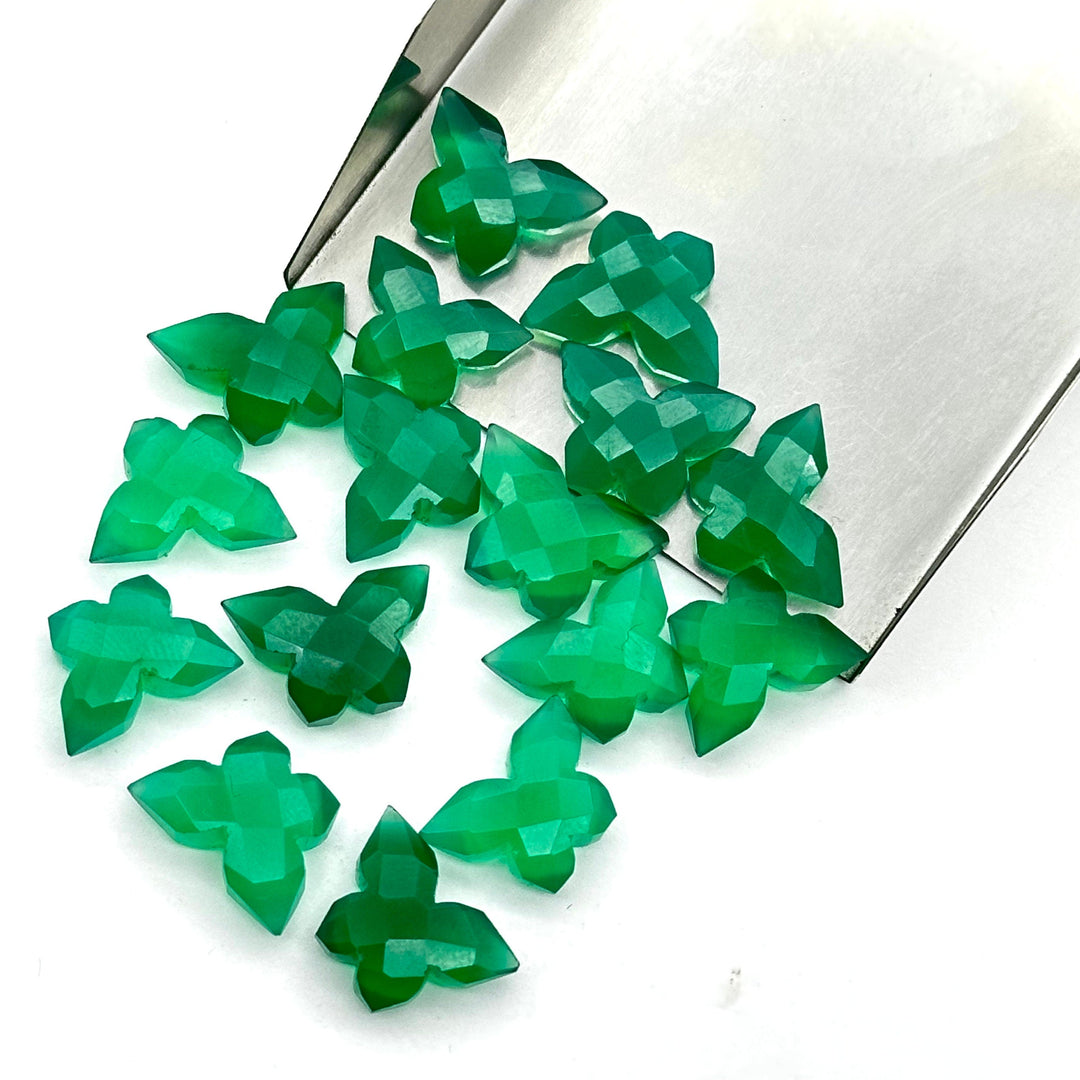 2,3,4,5 pcs Natural Green Onyx Butterfly Shape Carving, Hand Carved Butterfly Shape Faceted Gemstone, Animal Jewelry, Fancy Beads 14x10 MM