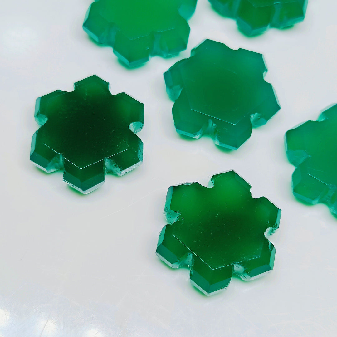 Natural Green Onyx Fancy Shape Hand Carved Gemstone, 15 MM Onyx Fancy Shape Carving Gemstone Beads for Jewlery, Carving Loose Wholesale Bead