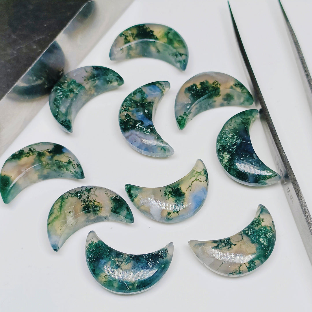 Hand Carved Moss Agate Moon Briolettes: Natural Gemstone Beads, 17mm