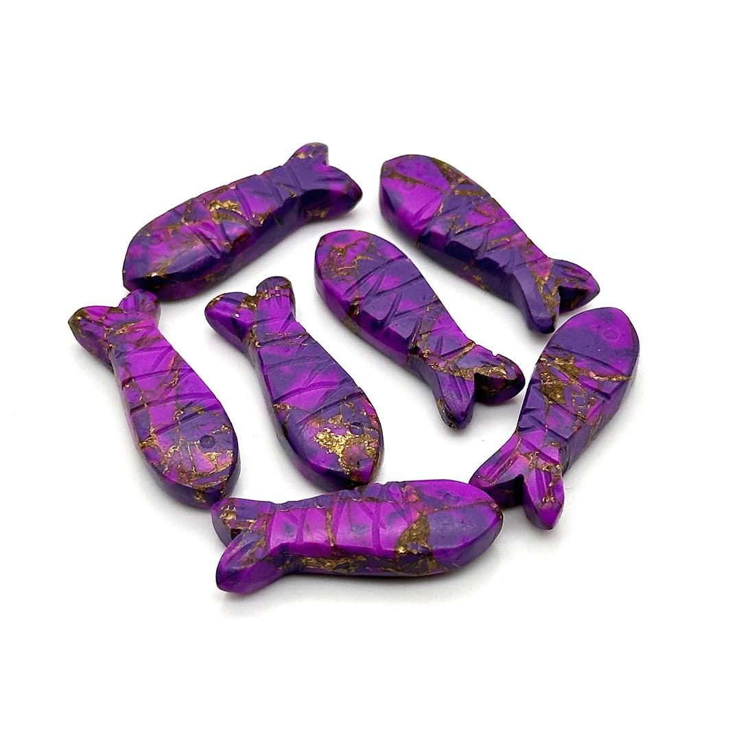 Mohave Purple Turquoise Fish Carving: Gemstone Jewelry Charm