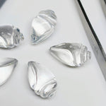 Load image into Gallery viewer, 2,3,4,5,6 pcs 100% Natural Crystal Quartz Conch/Snail Shell Shape Carved Gemstone, Handmade Rare Gemstone Carving Shell Shape Item 18X10 mm