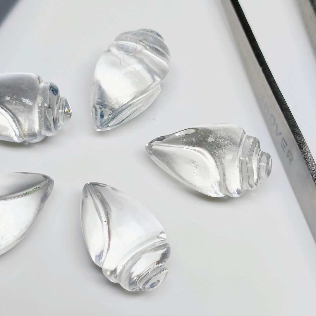 2,3,4,5,6 pcs 100% Natural Crystal Quartz Conch/Snail Shell Shape Carved Gemstone, Handmade Rare Gemstone Carving Shell Shape Item 18X10 mm
