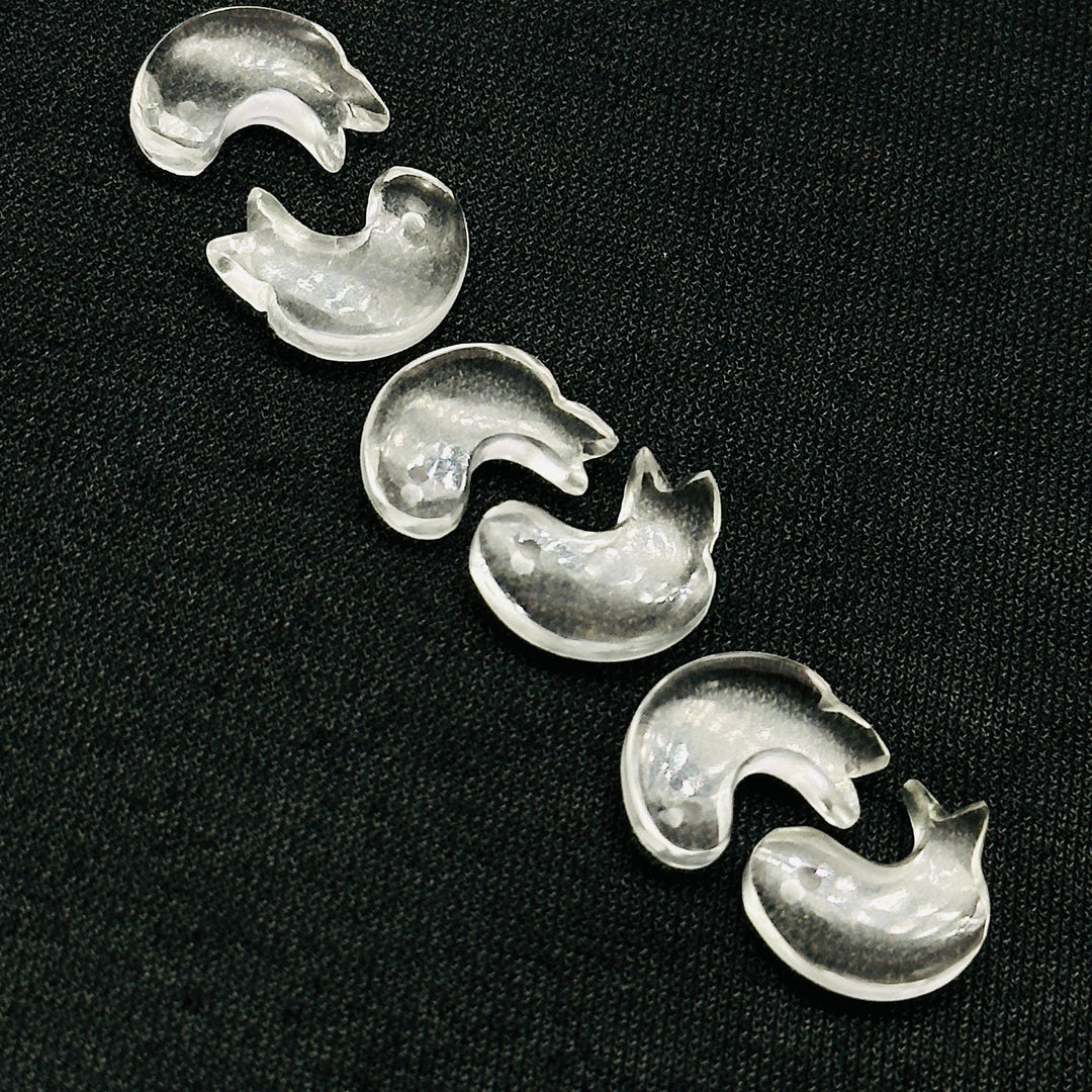 Natural Crystal Quartz Dolphin Carving, Hand Carved Dolphin Shape Gemstone, 15 MM, Feminine Energy Fish Charm Healing Crystal, Carved Beads