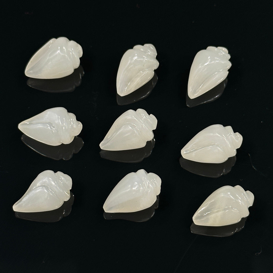 Natural White Moonstone Conch Shell Shape Beads, Smooth White Moonstone Gemstone Beads, Beach & Snail Shell Carved Gemstone Beads 18X10 mm