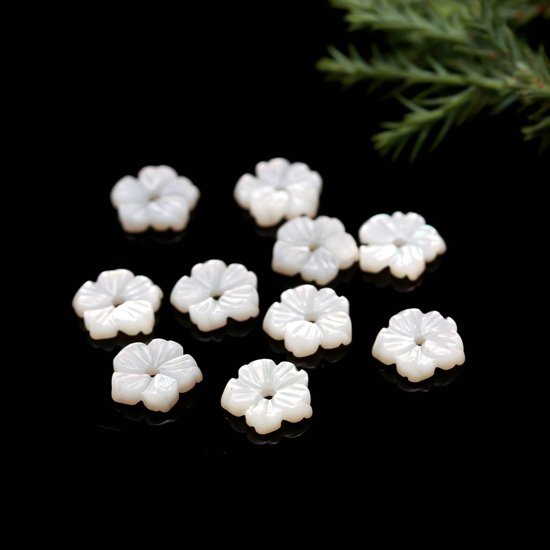Cute Tiny Pearl Flower for Jewelry Making, Mother of Pearl Flower Shape Carving, Pearl Flowers, Natural Gemstones 8 MM Center Hole Bead 1pc
