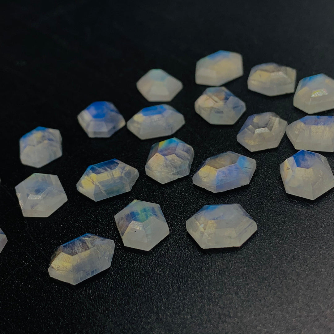 AAA Quality 100% Natural Flashy Blue Rainbow Moonstone Hexagon Shape, Loose Gemstone, rainbow moonstone Gemstone For Jewellery 10X7 mm