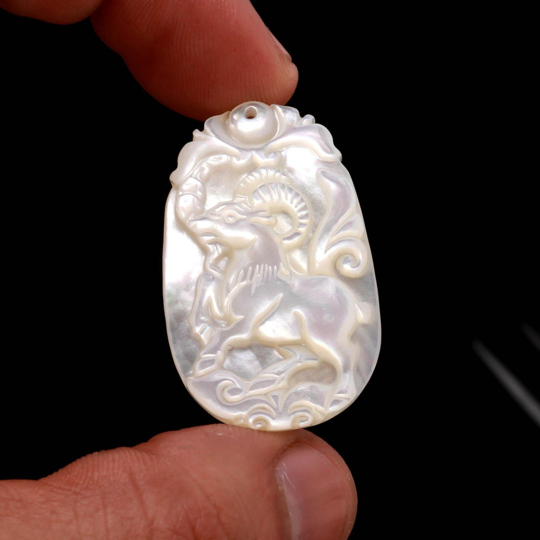 Mother of Pearl Goat Oval Carving, Handmade Mop Oval Shape Stone, 35 MM, Top Face Drill, Luster Pearl Carved Cabochon