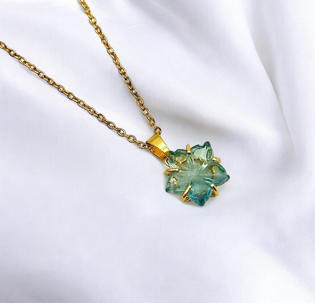 Hand Carved Green Fluorite Flower Pendant Necklace - Boho Hippie Style