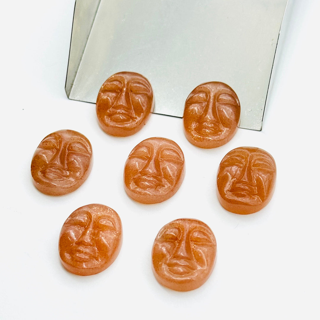 1,2,3,4,5 Pcs Natural peach moonstone oval face Shape Carving, Hand carved face shape Gemstone, carved Gemstone jewelry Making,18X14 mm