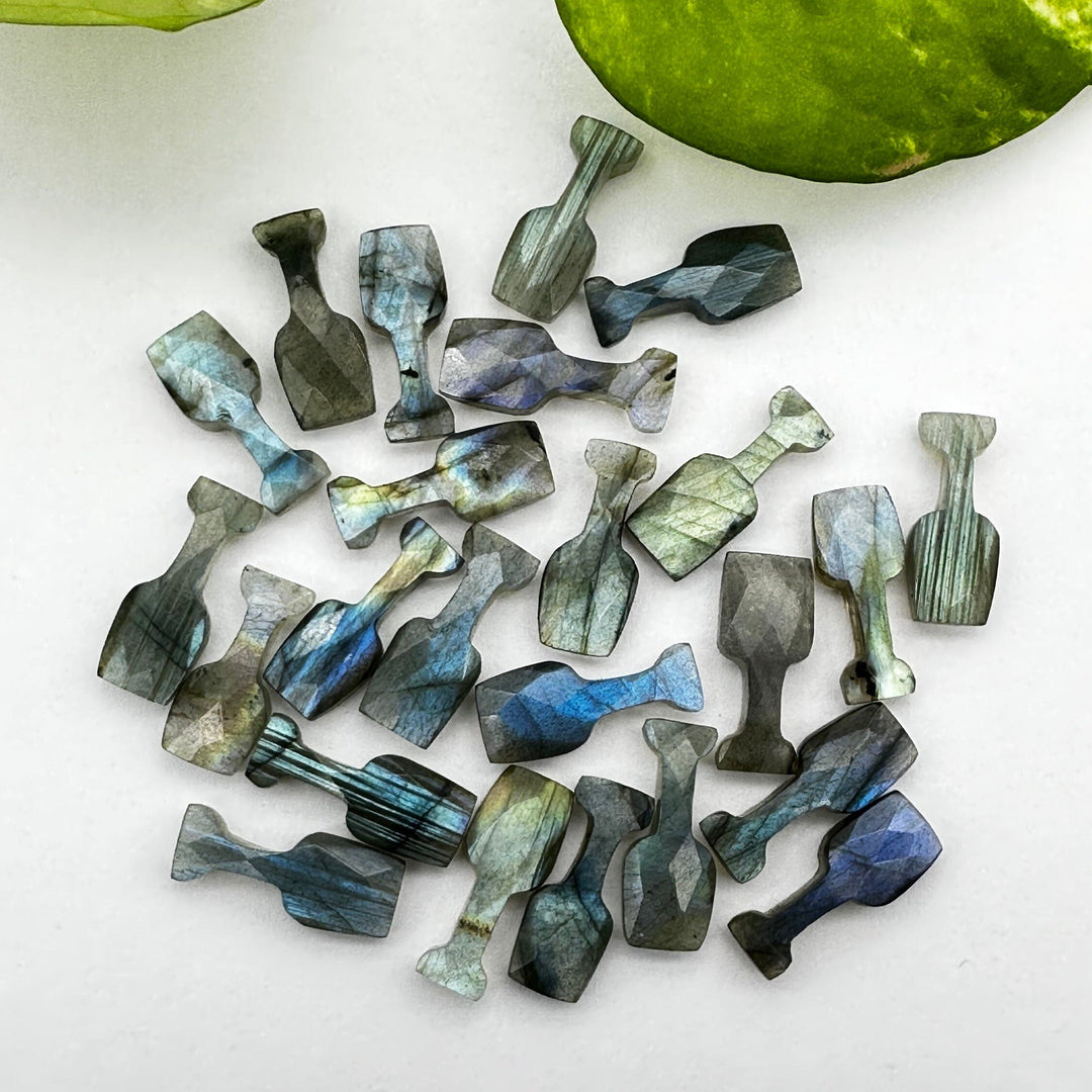 1,2,3,4,5 pcs Natural Labradorite Wine Glass Shape Carved Gemstone, New Designer Flashy Briolettes, Blue Fire Labradorite Carving 8X20 MM
