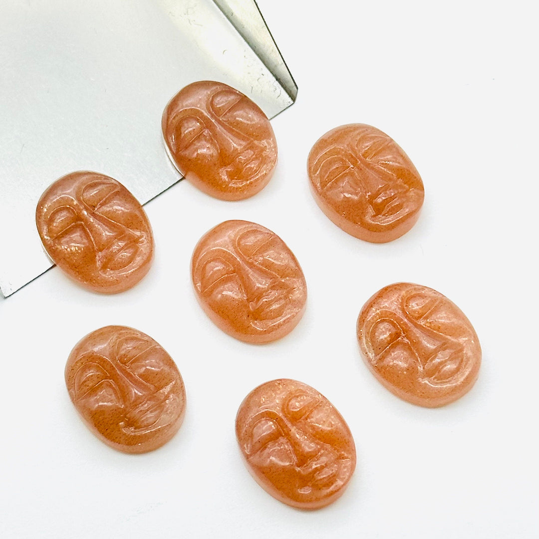 1,2,3,4,5 Pcs Natural peach moonstone oval face Shape Carving, Hand carved face shape Gemstone, carved Gemstone jewelry Making,18X14 mm
