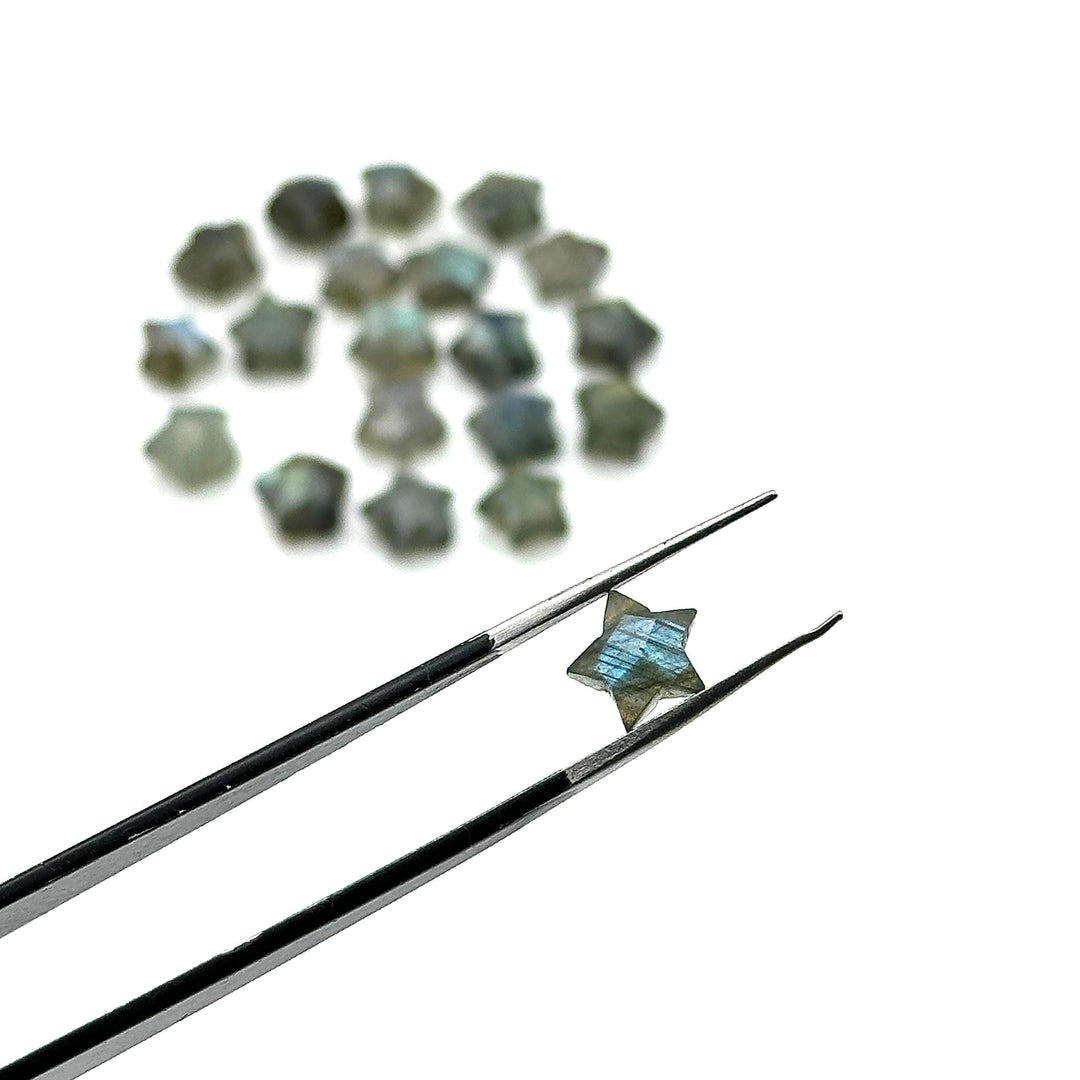 AAA Flashy Labradorite Star Shape Briolette's, Natural Labradorite Star Gemstone Beads, Faceted Labradorite Star Beads, Mini Charms 8 MM
