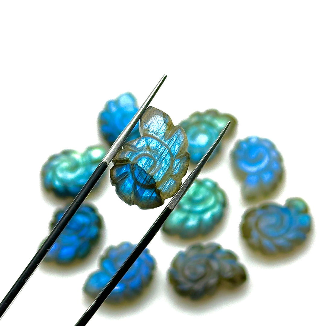 AAA Flashy Labradorite Carved Shell Beads, Hand Carved Snail Shell Shape Gemstone, Seashell Charm, 16 MM Seashell Beads For Jewelry Making