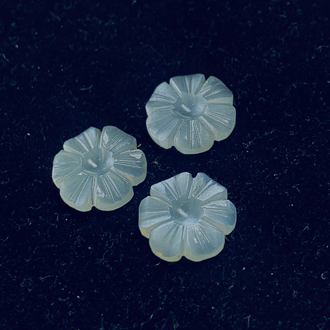 2,3,4,5 Pcs Natural Grey Moonstone Hand Carved Flower Shape, Carved Flower Shape Gemstone For Jewellery, Flower Shape Gemstone, 12 mm