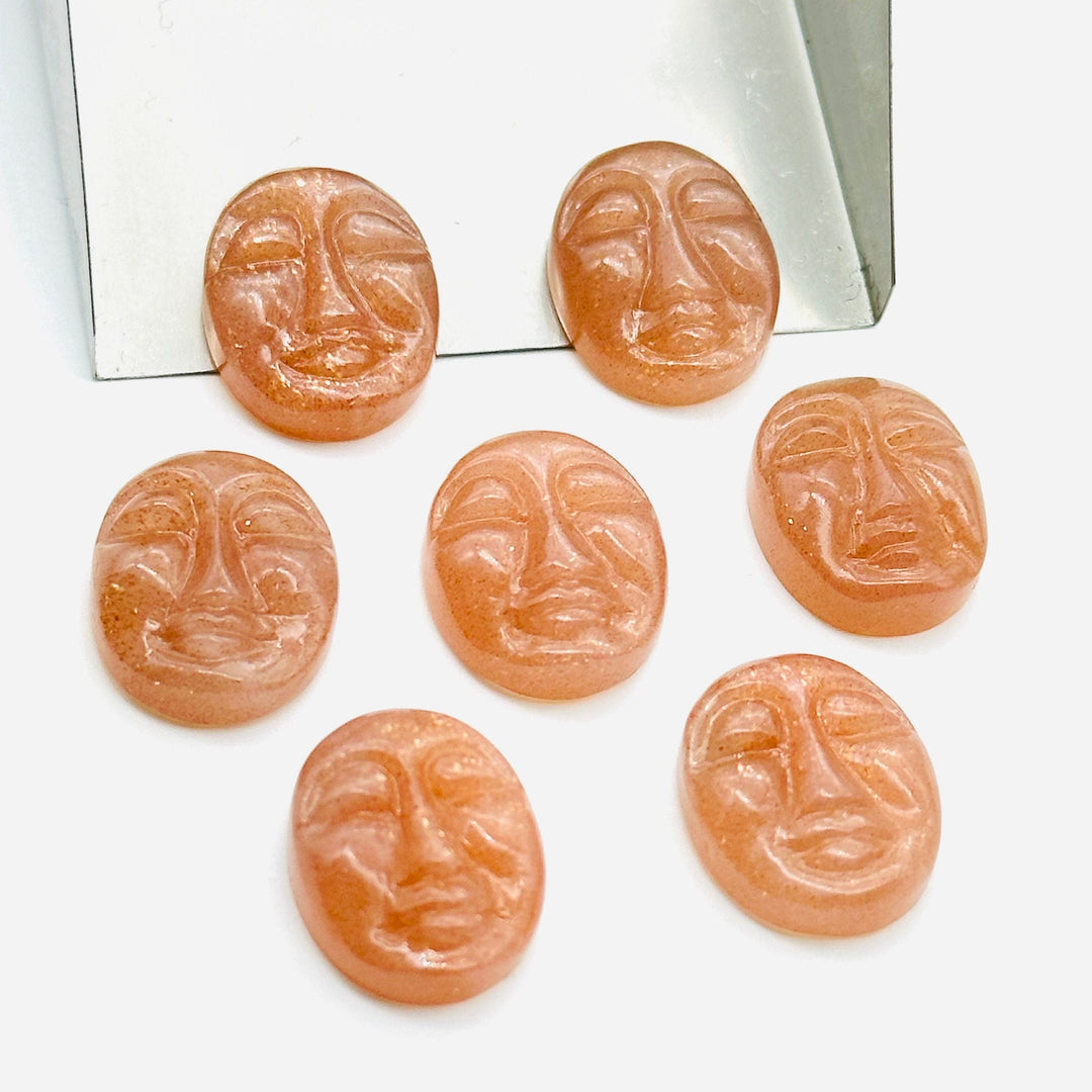 1,2,3,4,5 Pcs Natural peach moonstone oval face Shape Carving, Hand carved face shape Gemstone, carved Gemstone jewelry Making,18X14 mm