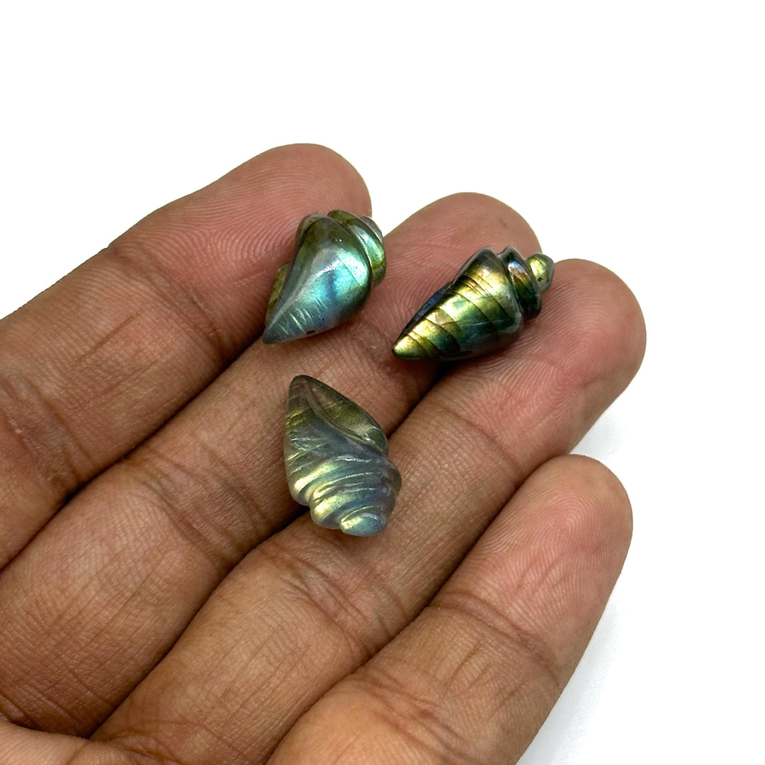 Natural Labradorite Conch/Snail Shell Shape Carving, Flashy Labradorite Hand Carved Shell Shape Gemstone Beads 18X10 MM Loose Shell Gemstone