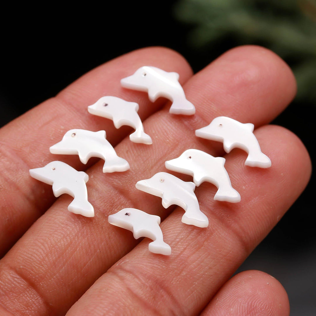 Natural White Pearl Dolphin Shape Beads, Mother of Pearl Dolphin Shape Beads, Fish Charms for Jewelry Making, 15 MM Straight Drill