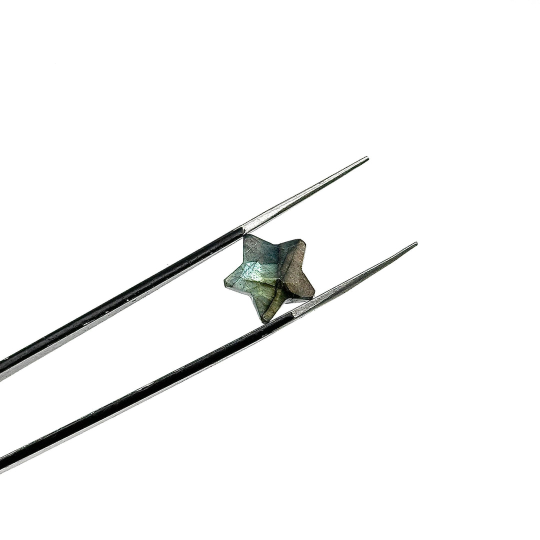 Flashy Labradorite Star Beads: Carved Gemstone Charms (10mm)