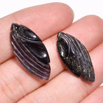 Load image into Gallery viewer, 100% Natural Tourmaline Hand Carved Leaf Pair, 19.5ct Green Tourmaline Leaf Shape Carving Beads, Loose Gemstones for Jewelry 25X11X3MM AG-62