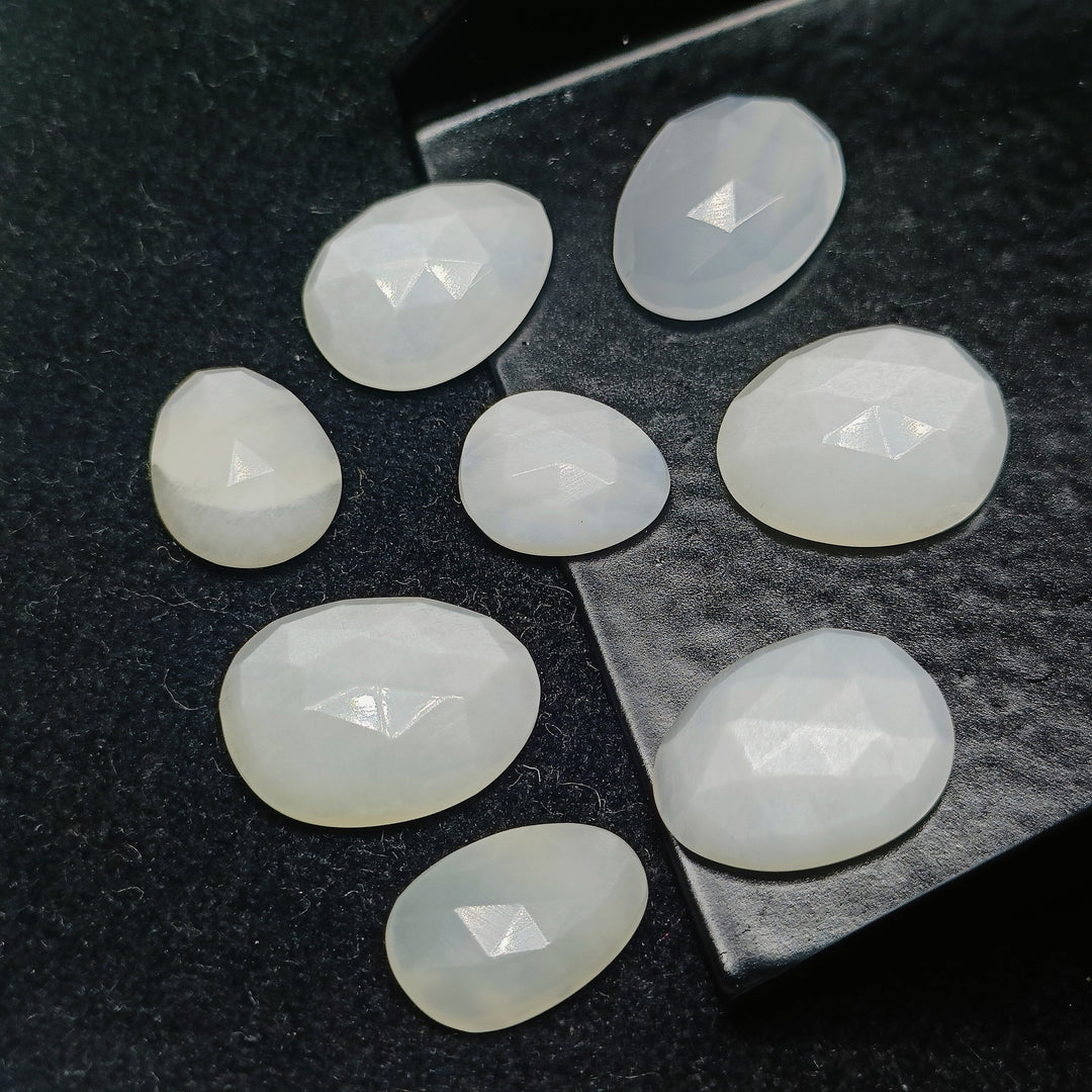2,10,20,25,50pcs A-one Quality White Moonstone freeform Rosecut, Cut Stone rosecut, gemstone for jewelry,jewelry making rosecut15X13 16X13mm