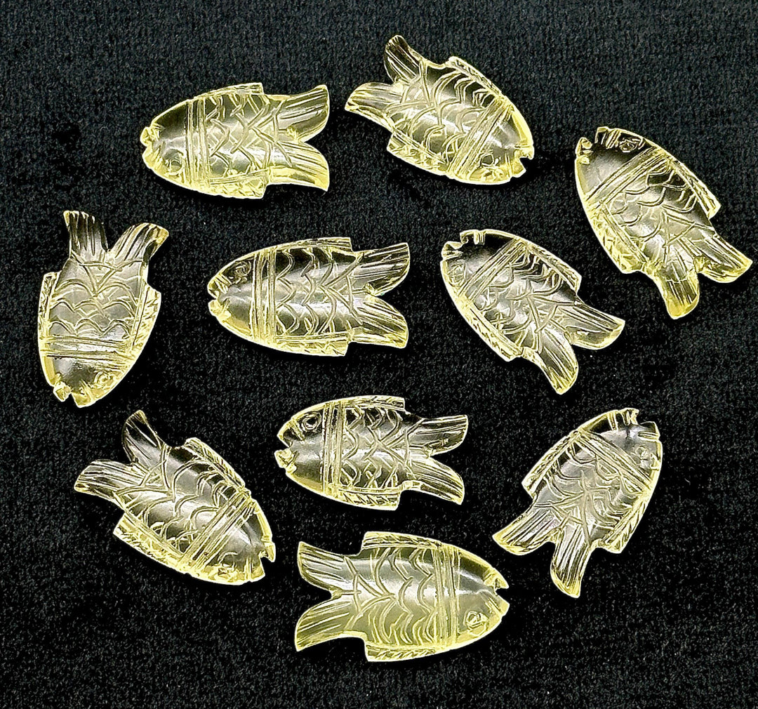 Beautiful Lemon Quartz Fish Gemstone, Beautiful Carved Fish Shape Beads, Feminine Energy Charm, 17X26 MM, Clear Yellow Fish Charm Pendant