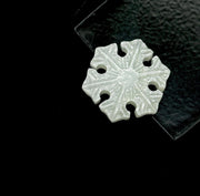 Natural White Moonstone Snowflake Carving , AAA Handmade Snowflake Carvings, Hand Carved Gemstone For Jewelry, Ice Flakes, 22 MM Crystal