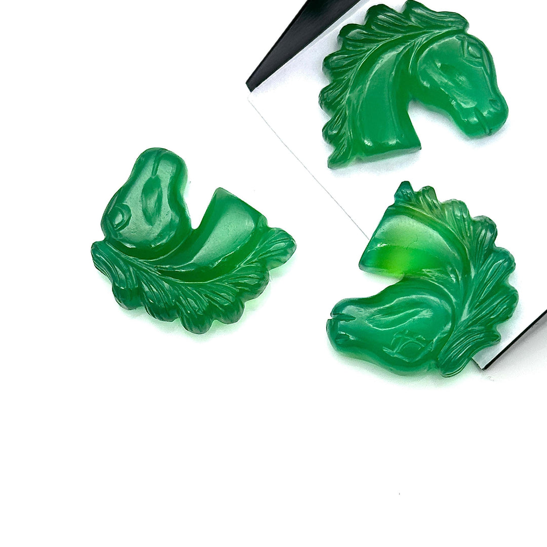 Hand Carved Green Onyx Horse Gemstone: Animal Carving (21 MM)