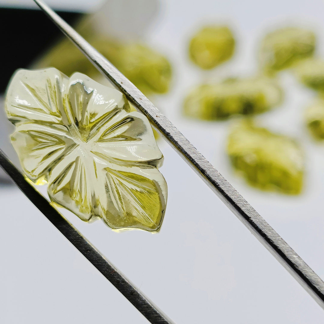 1,2,3,4,5 pcs 100% Natural Lemon Quartz Flower Shape Carved Gemstone, Flower Shape Carving, Carved Gemstone For Jewellery 20X12 mm
