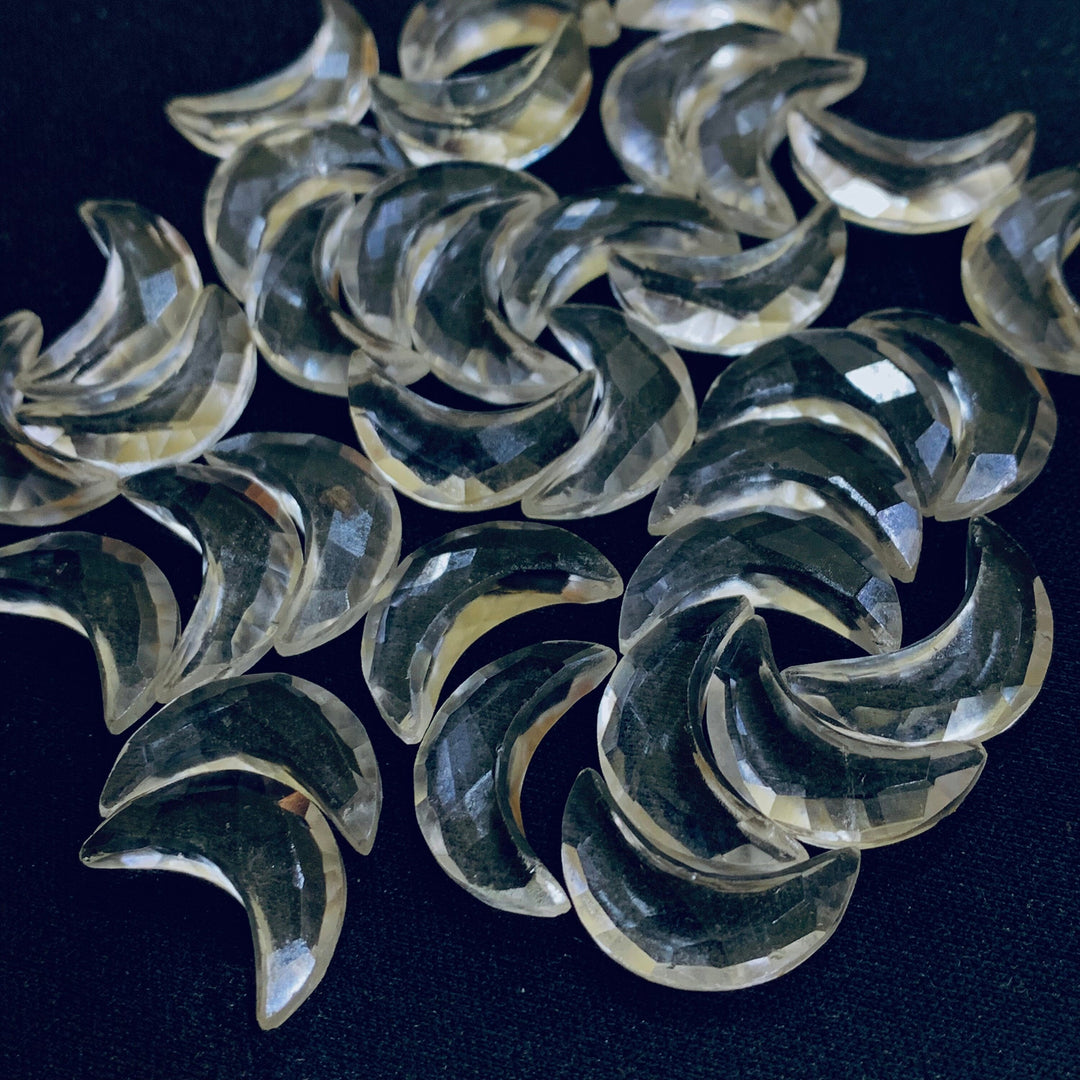 2,3,4,5 Pcs Natural Crystal Quartz Faceted Hand Carved Moon Shape Briolettes, Carved Moon Shape Gemstone For Jewellery, Facted Moon 17 mm