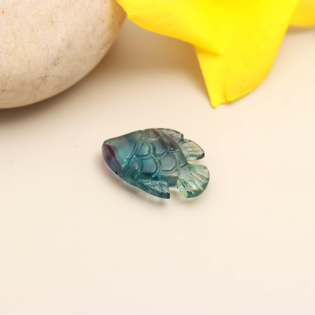AAA Green Fluorite Fish Shape Stone, Natural Fluorite Sea Fish for Jewelry Making, Crystal Gifts 22 MM